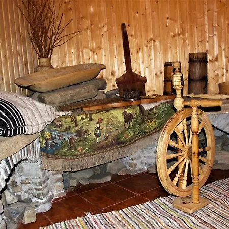 Три Брати Guest house *