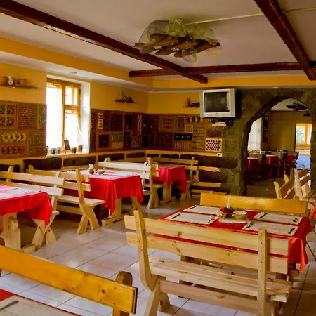 Три Брати Guest house Grebenov