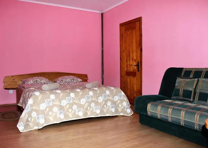 Три Брати Guest house