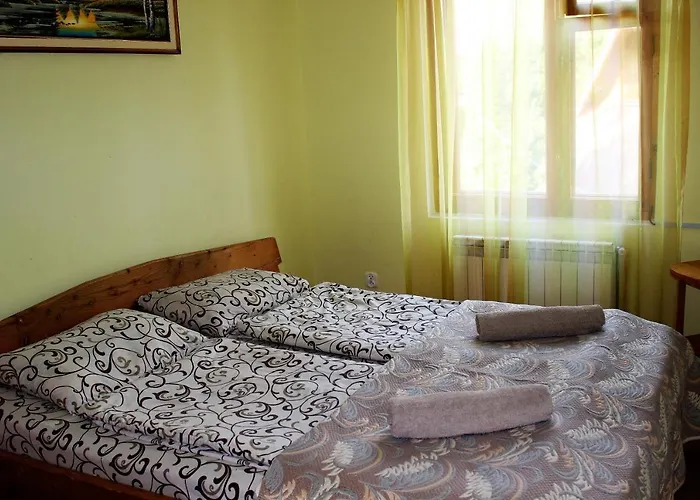 Guest house Три Брати