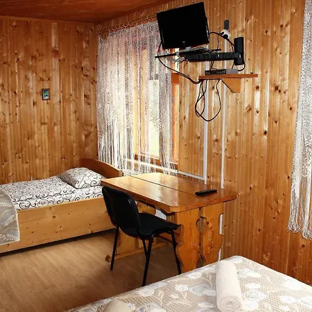 Три Брати Guest house Grebenov